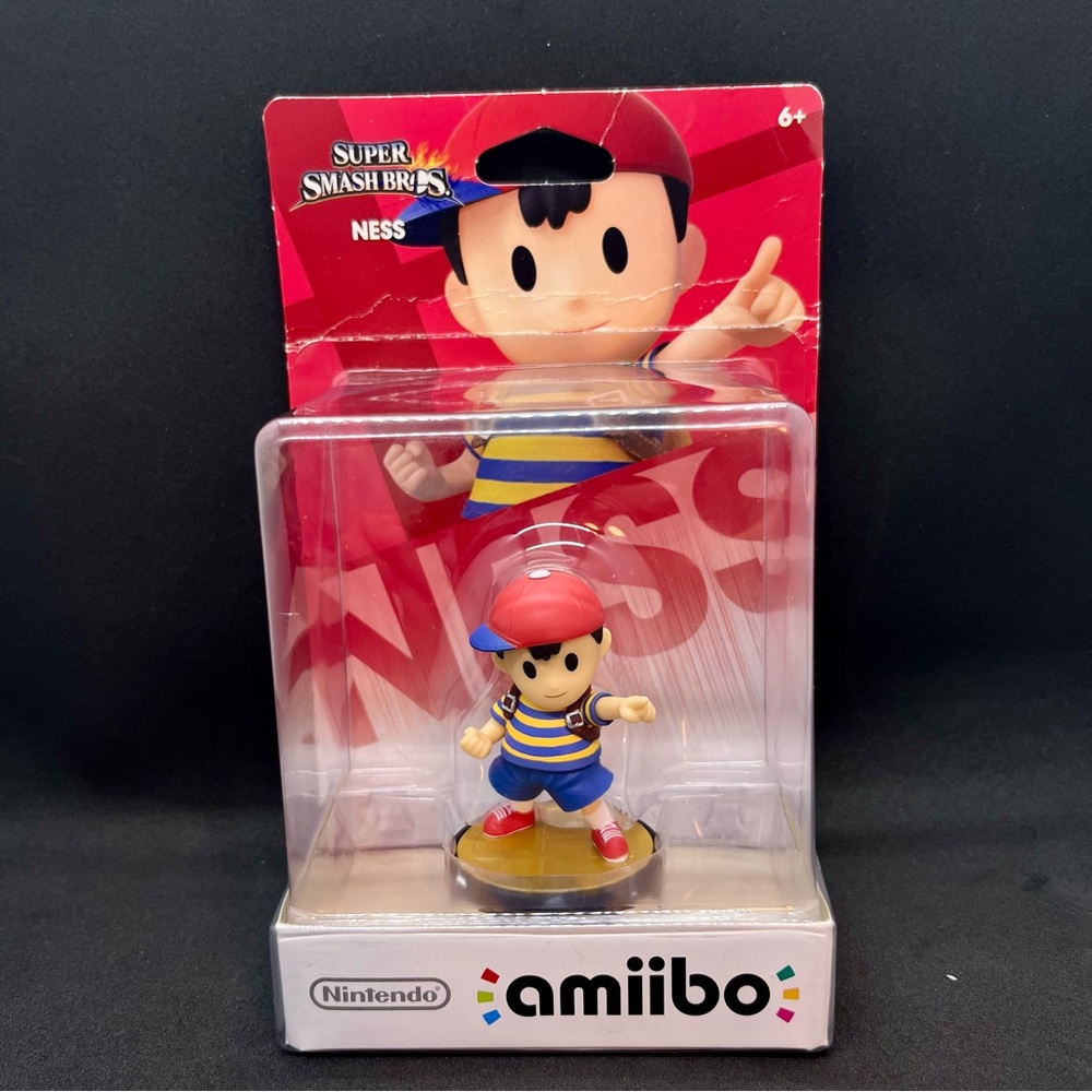 Nintendo Amiibo Ness Figure - Super Smash Bros- New and Sealed